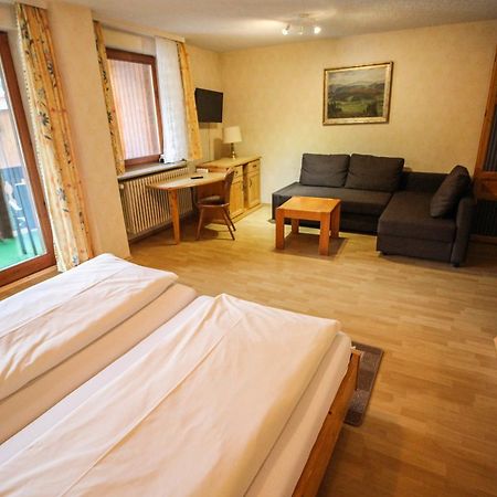 Bogensporthotel "Bad" Eisenbach  Esterno foto