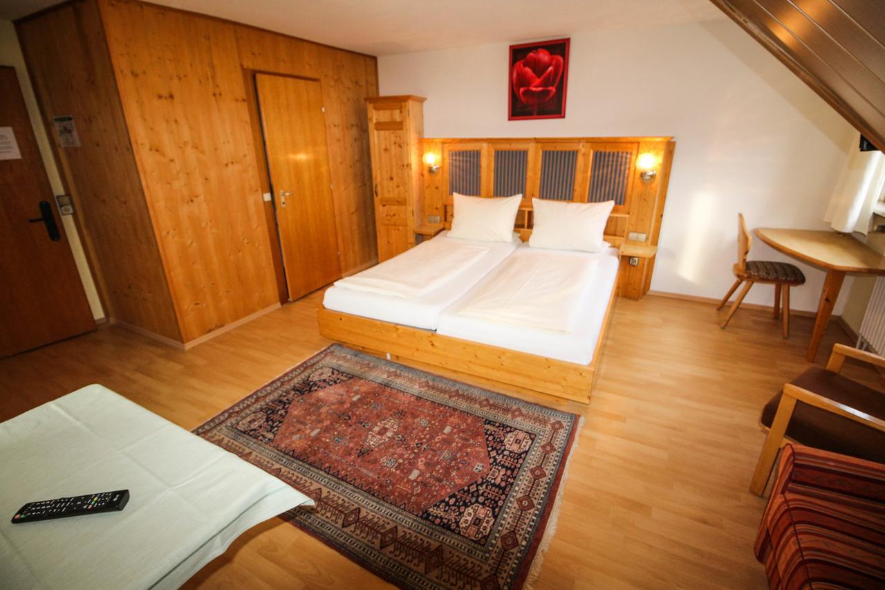 Bogensporthotel "Bad" Eisenbach  Esterno foto