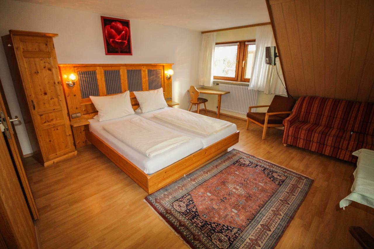Bogensporthotel "Bad" Eisenbach  Esterno foto