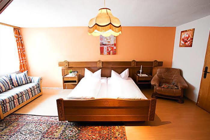 Bogensporthotel "Bad" Eisenbach  Esterno foto